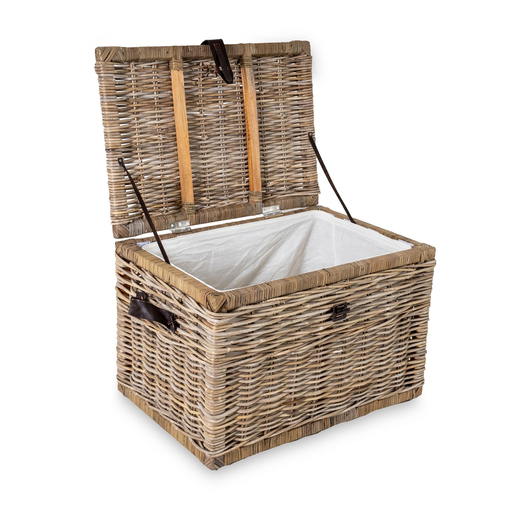 Deep Natural Wicker Storage Trunk with Practical Detail - Image 2